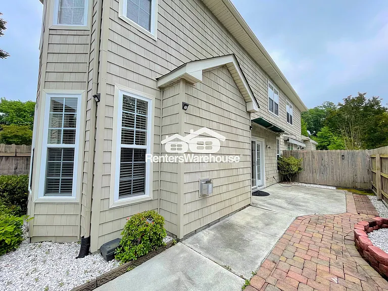 3932 Cromwell Park Dr — Photo 45