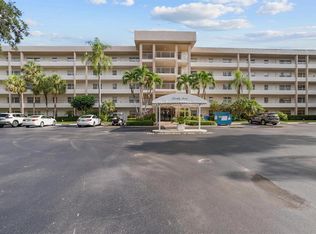 3930 Oaks Clubhouse Dr APT 307, Pompano Beach, FL 33069
