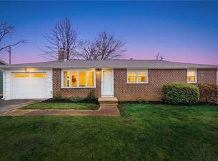 137 Monterey Dr, West Warwick, RI 02893
