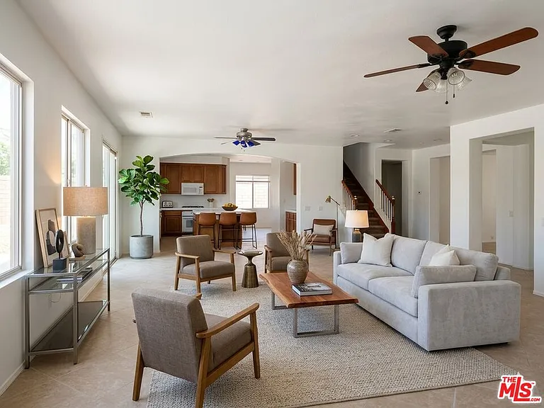 41183 Bank Ct — Photo 4
