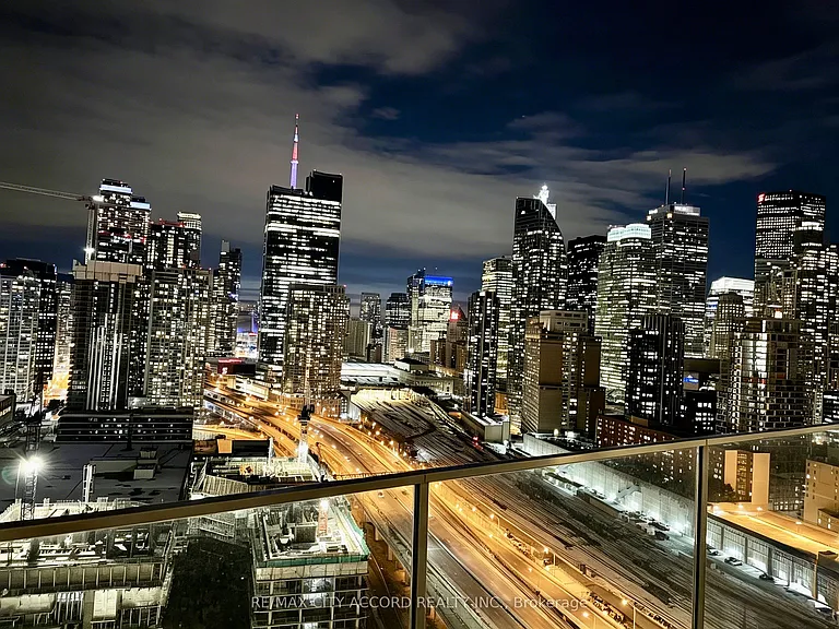 15 Lower Jarvis St #2510 — Photo 12