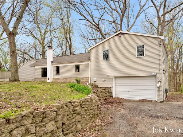 2687 Dunnigan Ave NE, Grand Rapids, MI 49525