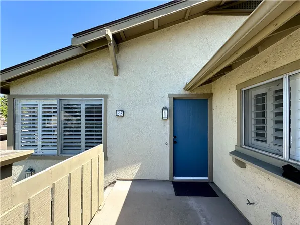 25 Smokestone #31, Irvine, CA 92614