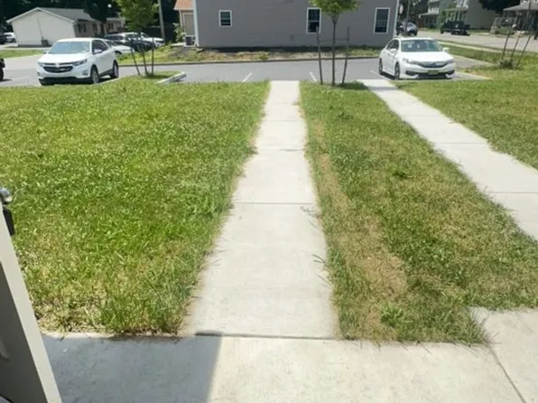 650 N College St, Carlisle, PA 17013