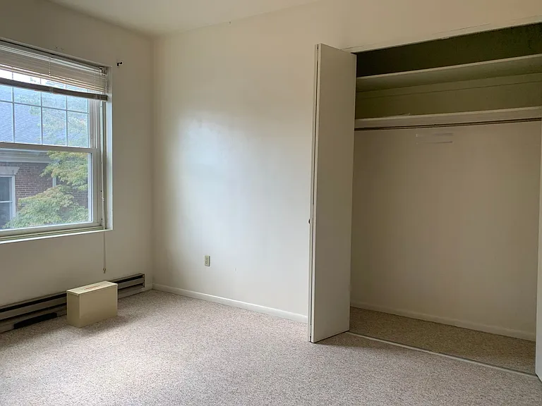 1140 Edgar Ave — Photo 11