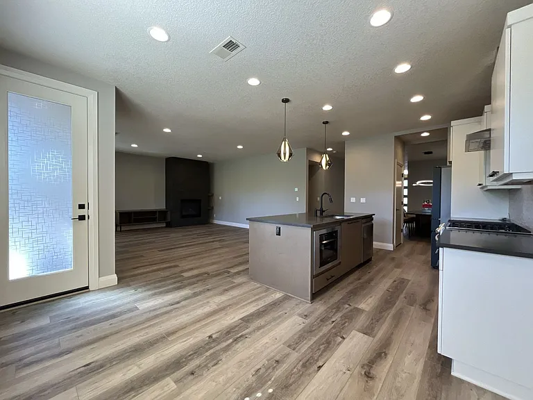 12100 SW 173rd Ter — Photo 19