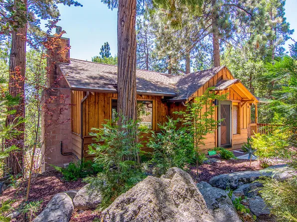 25284 Lakeview Dr, Idyllwild, CA 92549