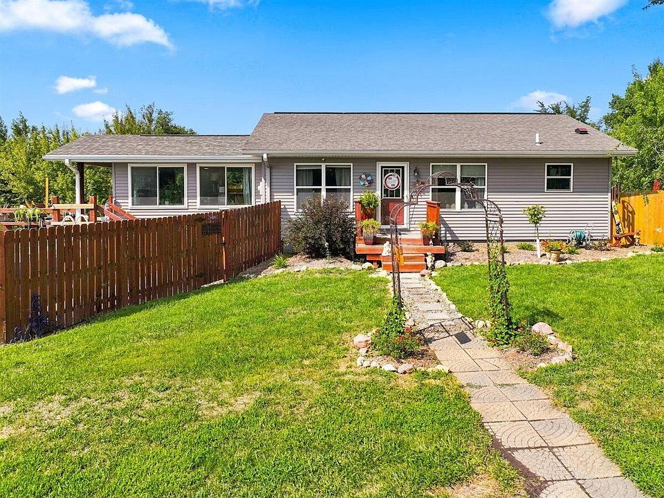 1st image of 2912 Light Breeze Ln