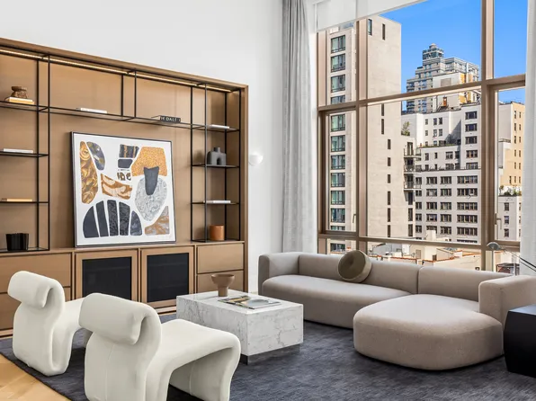 215 East 19th Street image 3 of 29