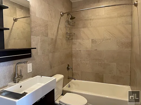 Rented by Highline Residential | media 8