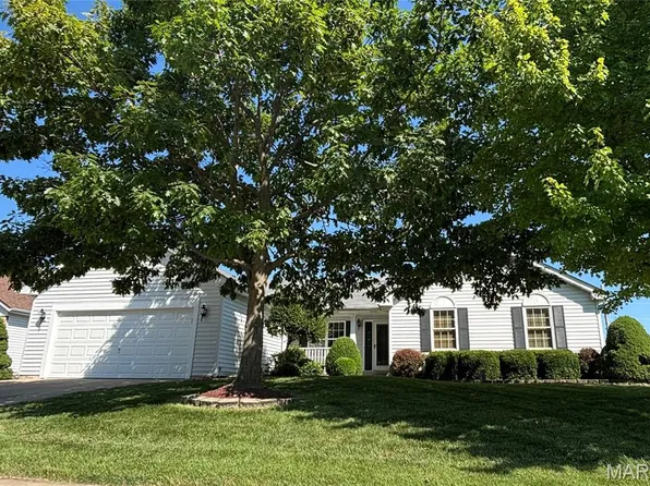 3420 Cottonwood Dr, Saint Charles, MO 63301