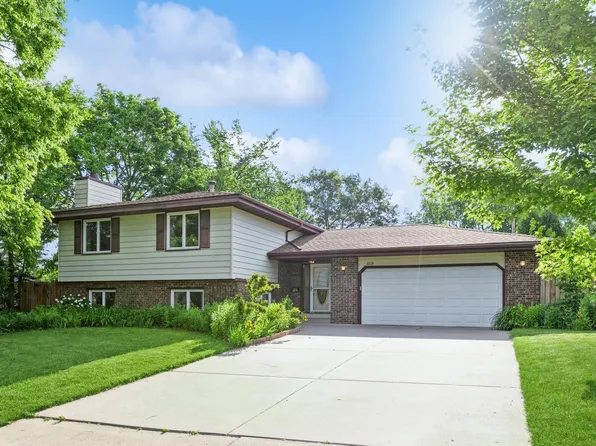 1218 Ottawa Ave, West Saint Paul, MN 55118