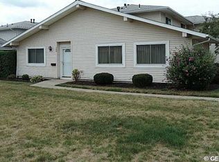 784 Eastbrooke Ln, Rochester, NY 14618