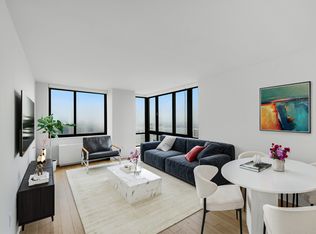 1 Columbus Pl APT N48C, New York, NY 10019