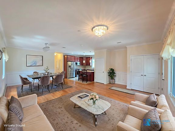 2nd image of 16 Allen Pl #1