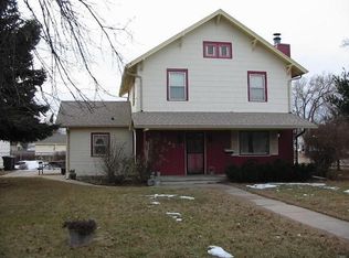 745 N Washington Ave, Hastings, NE 68901