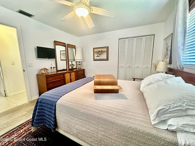410 Surf Rd — Photo 15