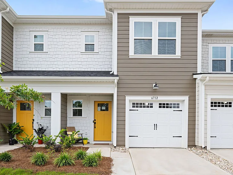 Oak Lake Townhomes — Photo 48