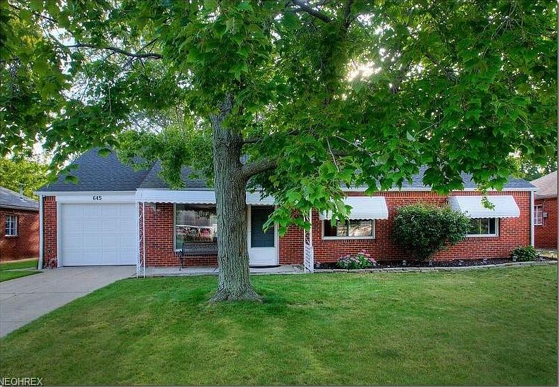 1st image of 645 Sycamore Dr