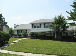 5 Prospect Dr, Somerville, NJ 08876