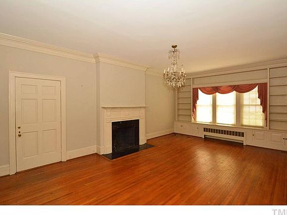 3rd image of 304 N Main St