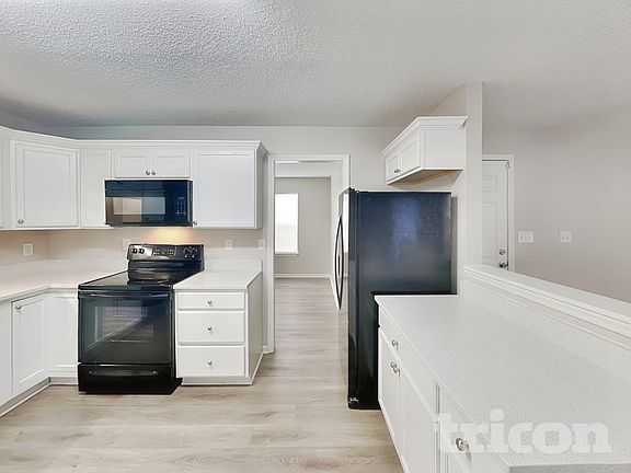 5th image of 7019 Hunters Glen Dr