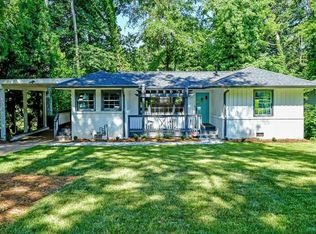 869 Stokeswood Ave SE, Atlanta, GA 30316