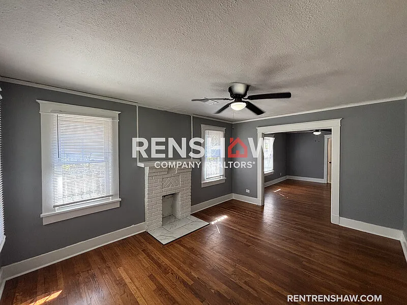 2 bed, 1.0 bath, 854 sqft, $1,025 — Photo 2