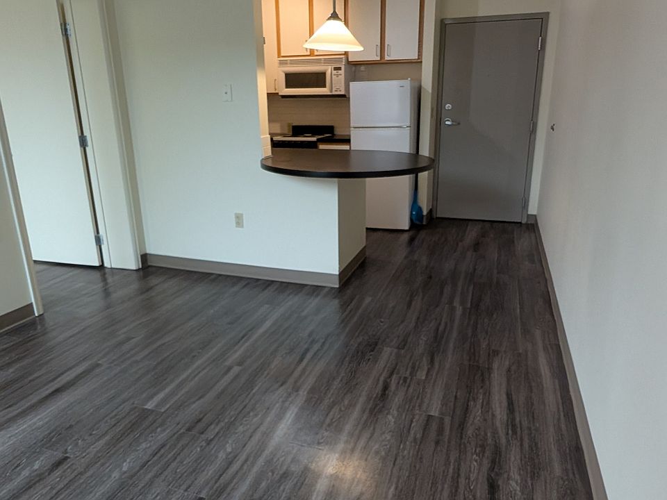 1st image of 612 Garfield Ave