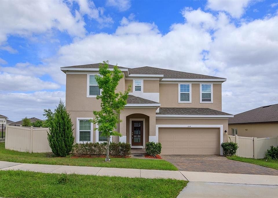 1st image of 204 ST LUCIE WAY