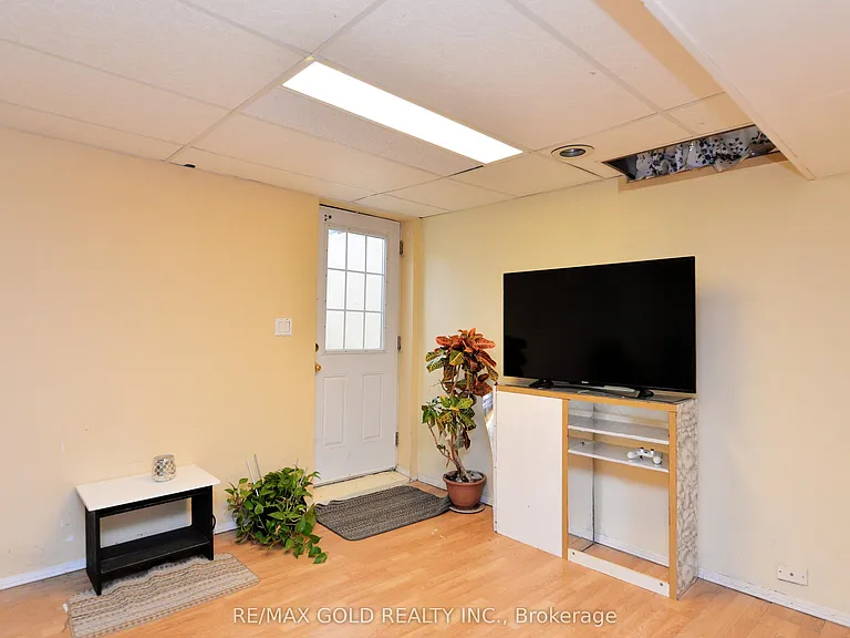 9 Ravenswood Dr — Photo 34
