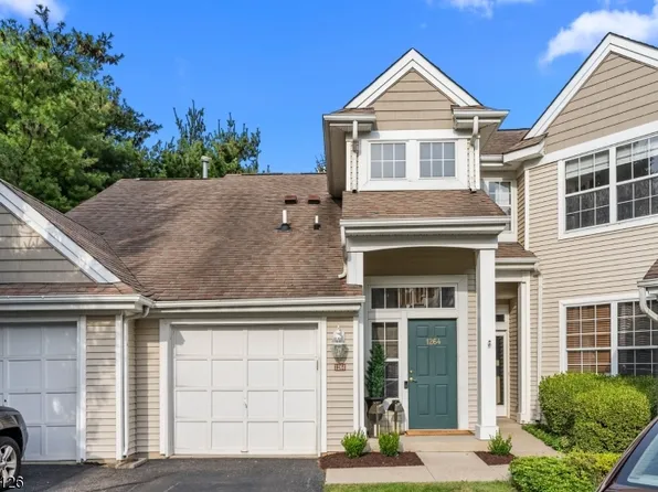 1264 Fairview Cir, Lopatcong Twp., NJ 08886