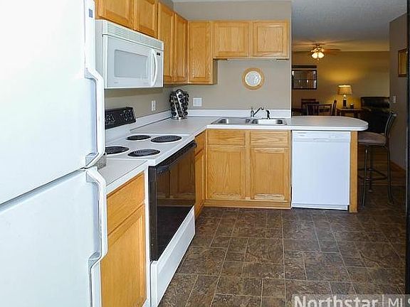 3rd image of 530 Mariner Way