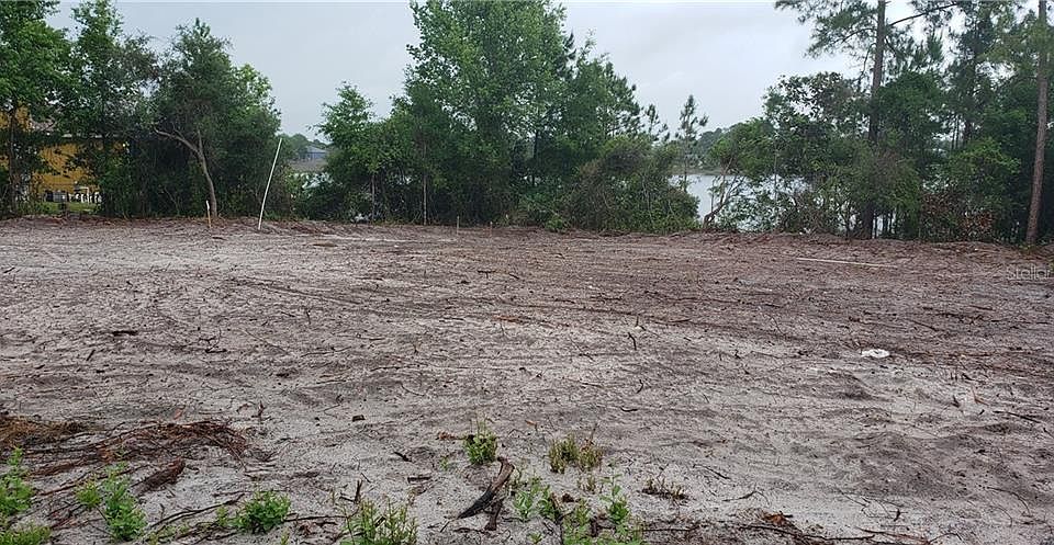 2nd image of 2472 Weatherford Dr