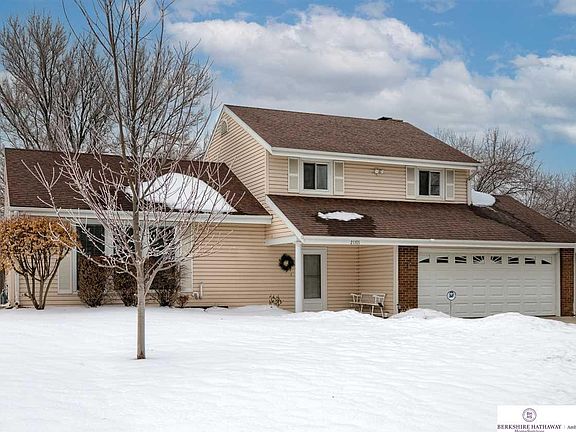 2nd image of 21101 Greenbrier Dr
