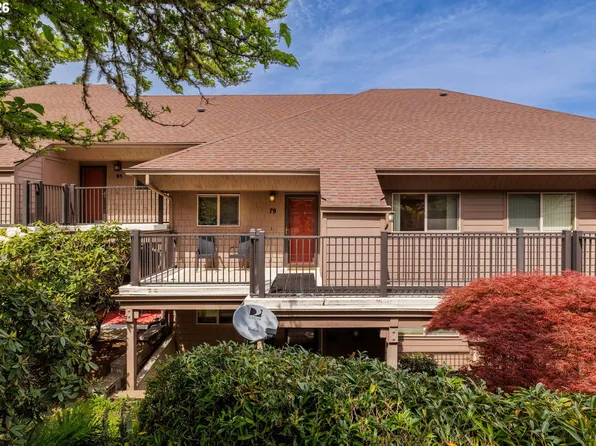 79 Rockridge Dr, Eugene, OR 97405