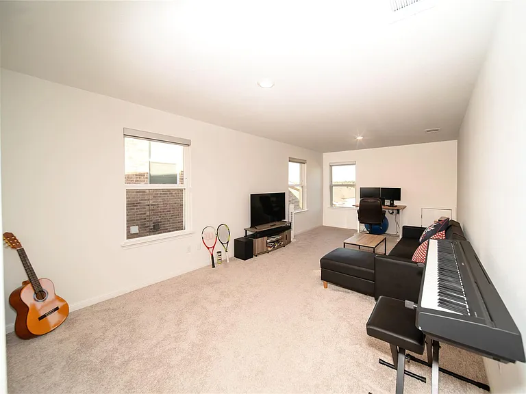 3512 Jaulan St — Photo 24