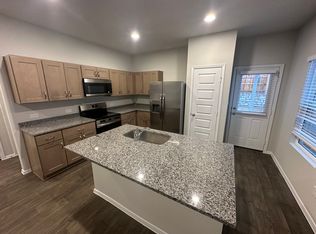 2809 Totley Rd, Spicewood, TX 78669