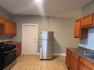 5509 S Whipple St #9, Chicago, IL 60629