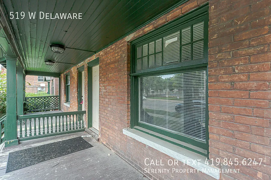 Building Photo - 519 W Delaware Ave