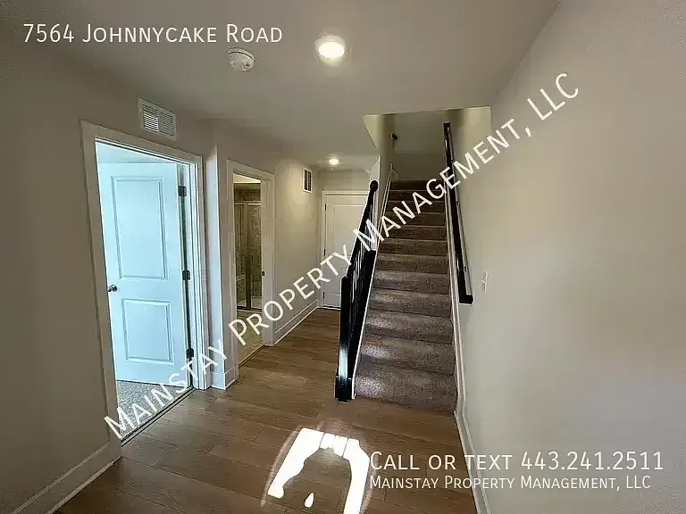 4 Bed Luxury 2020 Construction Townhome — Photo 3