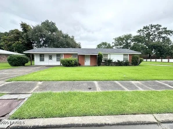 110 W Tampico St, New Iberia, LA 70563
