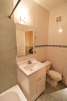 Rented by Nooklyn NYC LLC | media 24