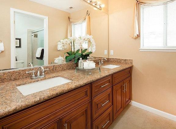 3rd image of 3278 Trabuco Ct