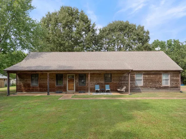 197 Nonconnah Dr, Byhalia, MS 38611