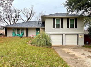 1409 Rockwood Dr, Edmond, OK 73013