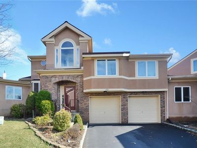 132 Kingsland Cir, Monmouth Junction, NJ, 08852