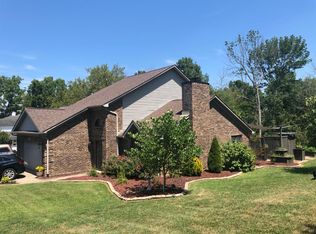 302 Faye Ct, Richmond, KY 40475