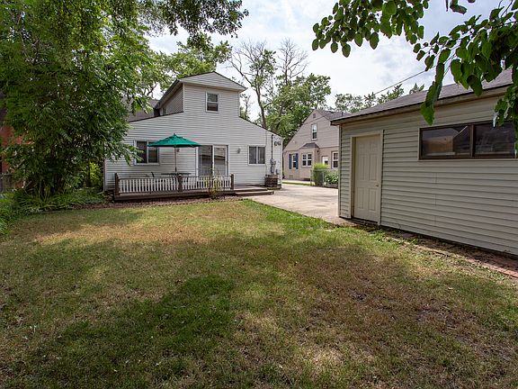 2nd image of 10534 Talbot Ave