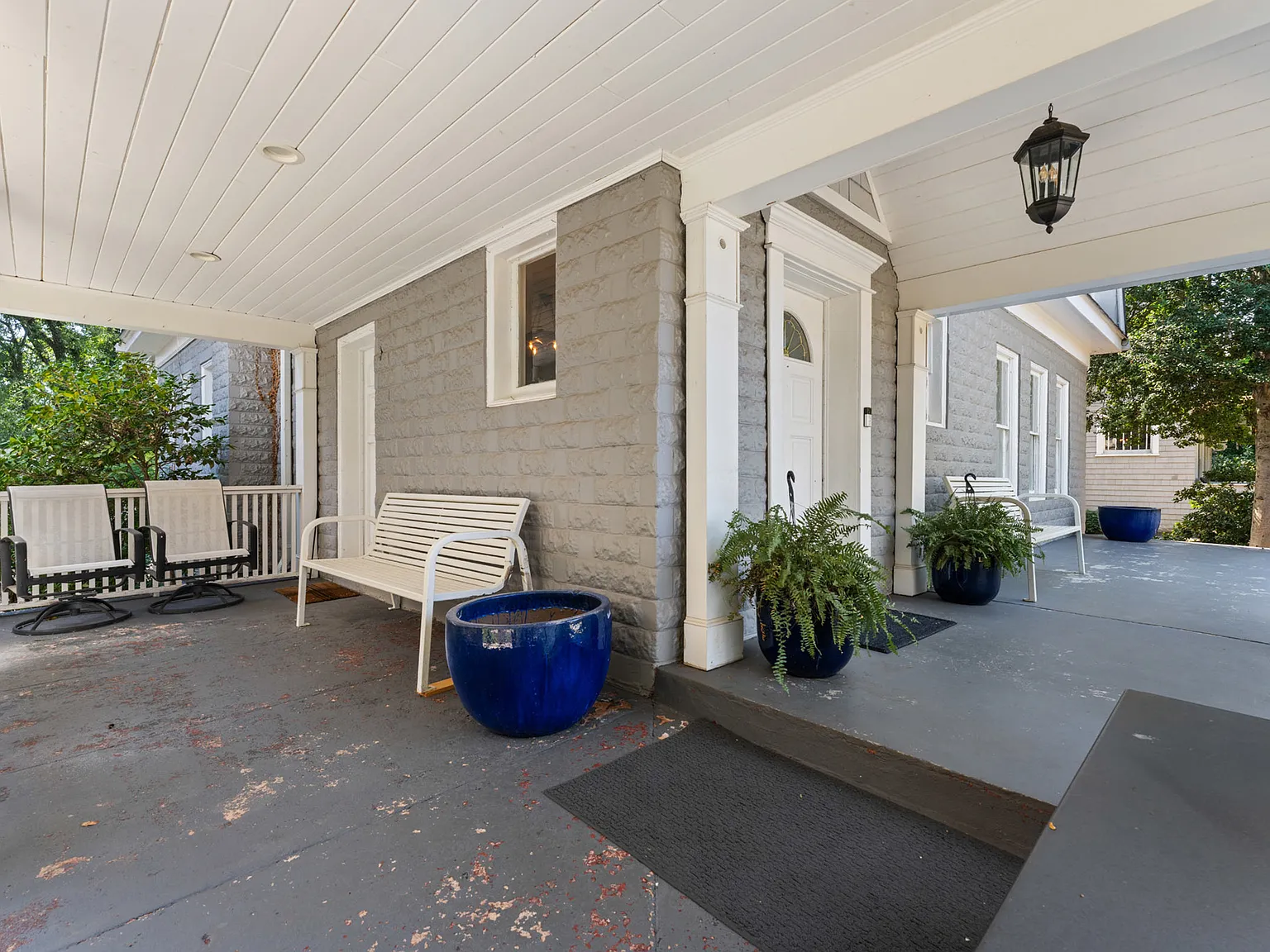4 bed, 2.5 bath, 3200 sqft, $3,500 — Photo 4